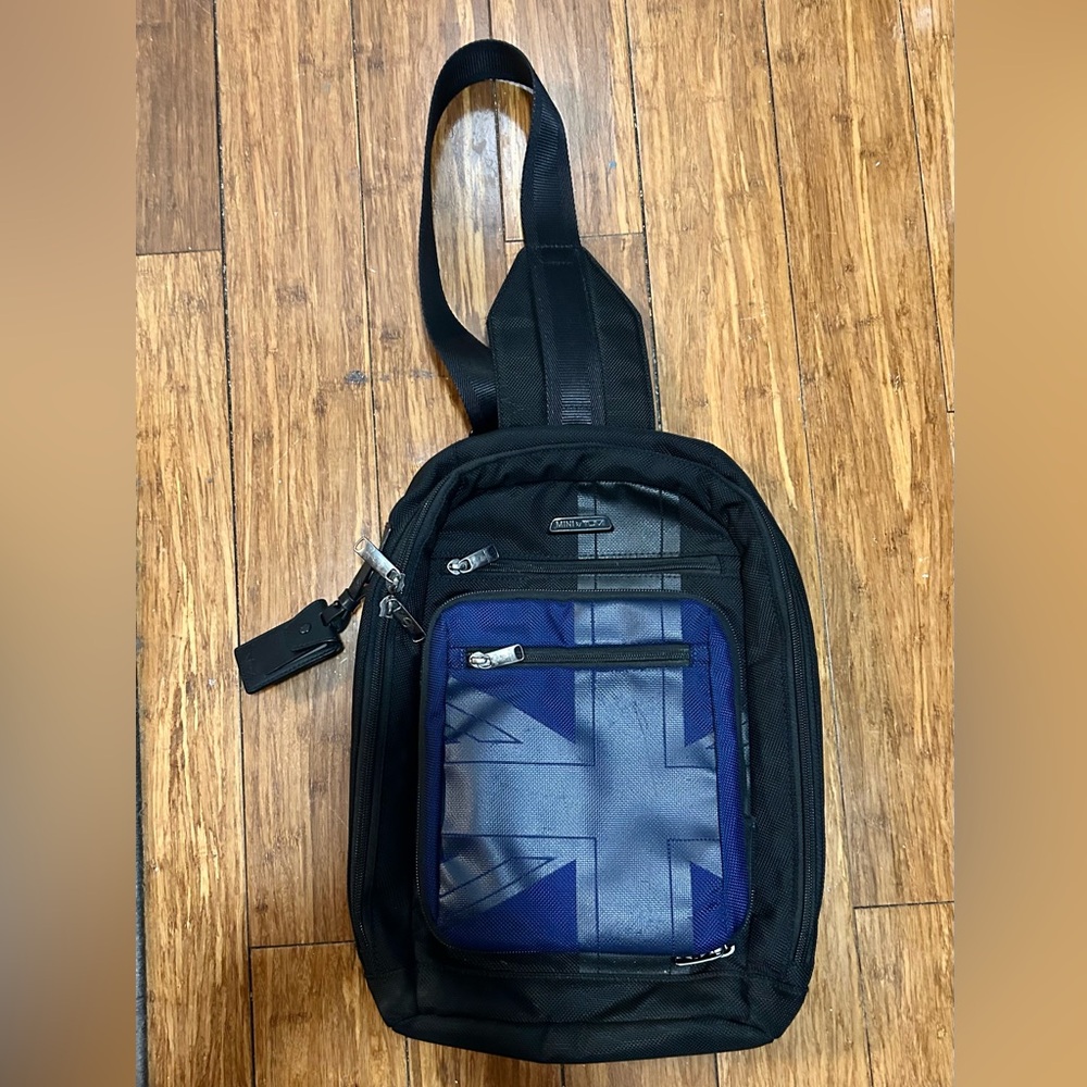 Tumi Men’s Crossbody